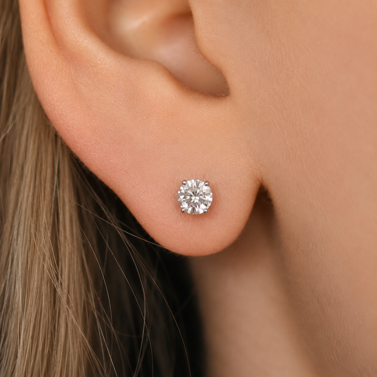 Round Brilliant Diamond Claw Set Stud Earrings 1.00ct