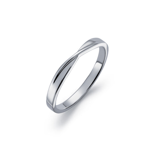 Platinum Kiss Design Wedding Band